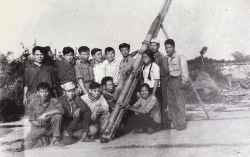 GS.TS Nguyen Xuan Anh: Bac thay che tao vu khi Viet Nam-Hinh-5
