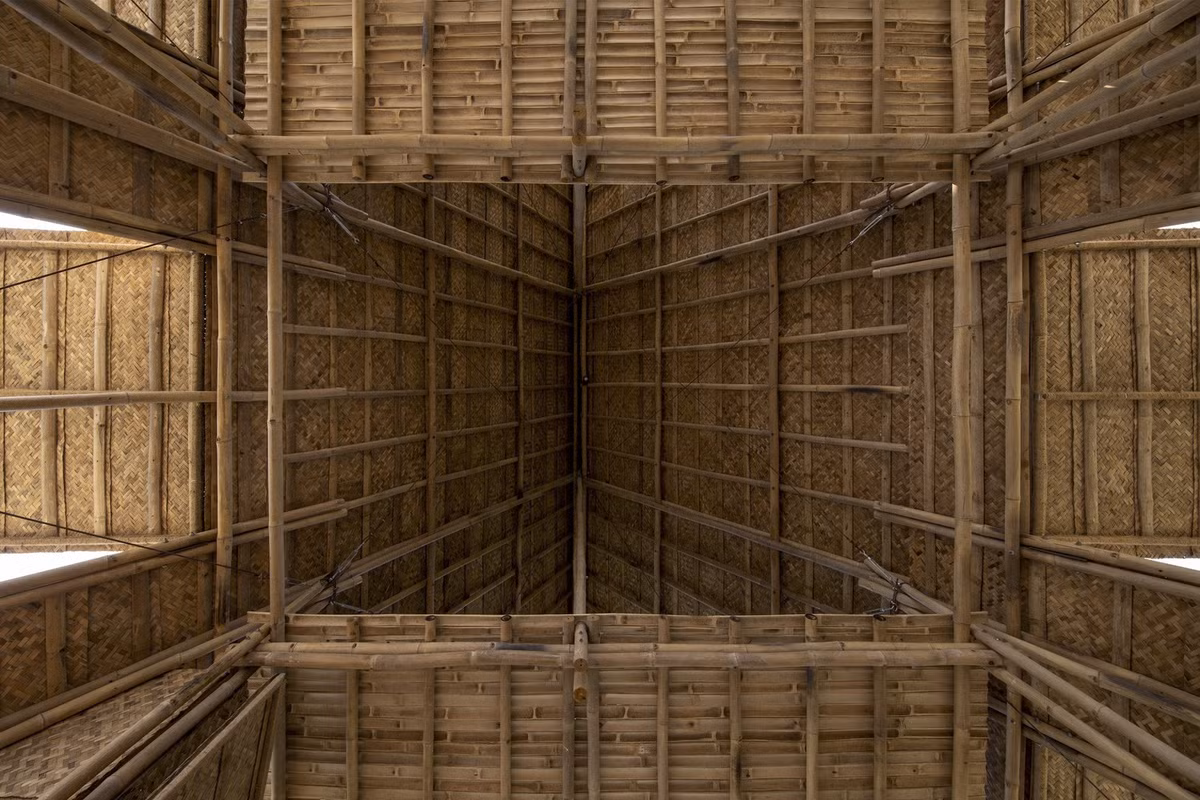 Nhà có diện tích 6x6m, tầng 2 có thể mở rộng để tăng thêm không gian.