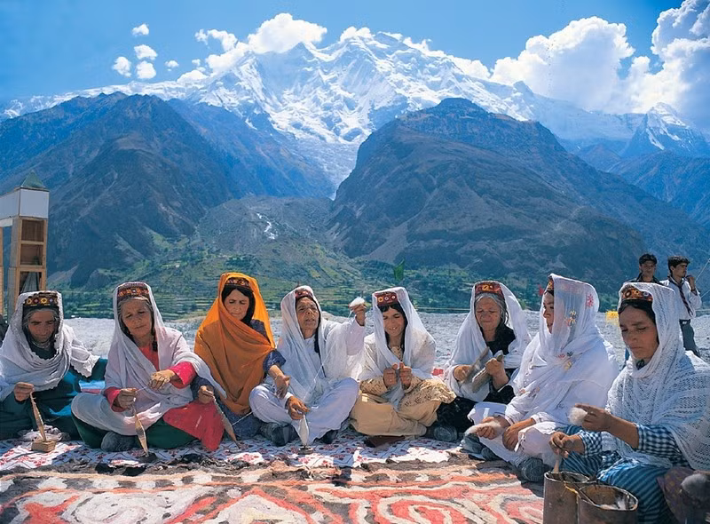 Bộ tộc Hunza là một trong những cộng đồng dân cư có tuổi thọ cao nhất thế giới.