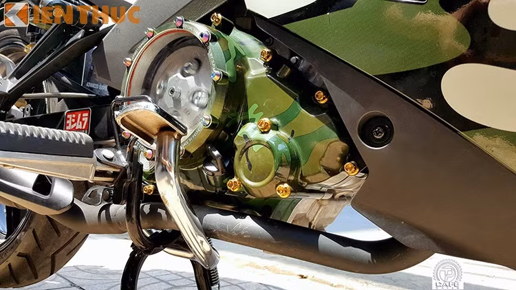 Yamaha Exciter 150 trang bị động cơ 4 thì, dung tích 149,7cc cho công suất 15.7 HP tạo 8.500 vòng/phút.
