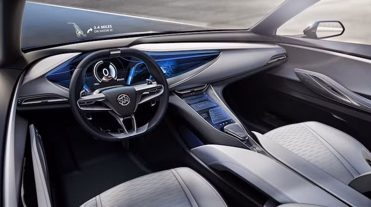 Trên mẫu xe ý tưởng này, Buick đã hoàn toàn thay thế cụm nút điều khiển và các đồng hồ hiển thị truyền thống bằng những màn hình độ phân giải cao và điều khiển cảm ứng.
