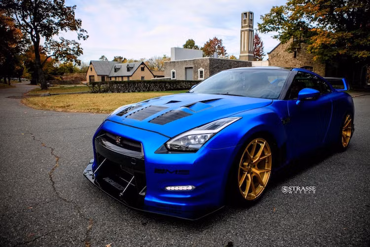 Sieu xe Nissan GT-R do cong suat “khung” 1386 ma luc