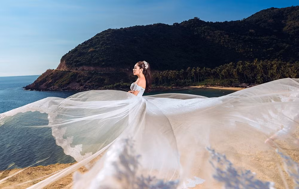 Bộ ảnh cưới của Hoa hậu Đặng Thu Thảo được chăm chút lên ý tưởng và thực hiện ròng rã trong vòng 12 tháng.