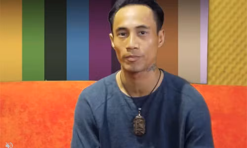 Phạm Anh Khoa xin lỗi sau khi liên tiếp bị tố gạ tình. Ảnh chụp màn hình