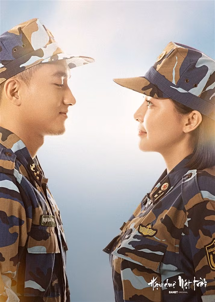 "Nếu nói là sẵn sàng 100% thì chưa nhưng qua vai diễn này, tôi cũng muốn thử thách giới hạn của bản thân và đó cũng là mục tiêu chính của tôi. Trong phim ngoài những cảnh nguy hiểm sẽ có những phân đoạn chiến đấu, tôi nghĩ nó chiếm nhiều thời lượng của bộ phim", nam diễn viên tâm sự. Phim Hậu duệ mặt trời bản Việt hứa hẹn sẽ là bộ phim truyền cảm hứng về lòng yêu nước và tinh thần tự hào cho những người trẻ. Tác phẩm được dự kiến sẽ lên sóng vào tháng 8 năm nay.