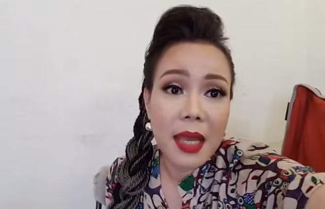 Việt Hương bức xúc khi đàn em làm việc thiếu chuyên nghiệp.
