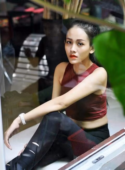 Người mẫu Kim Phượng.