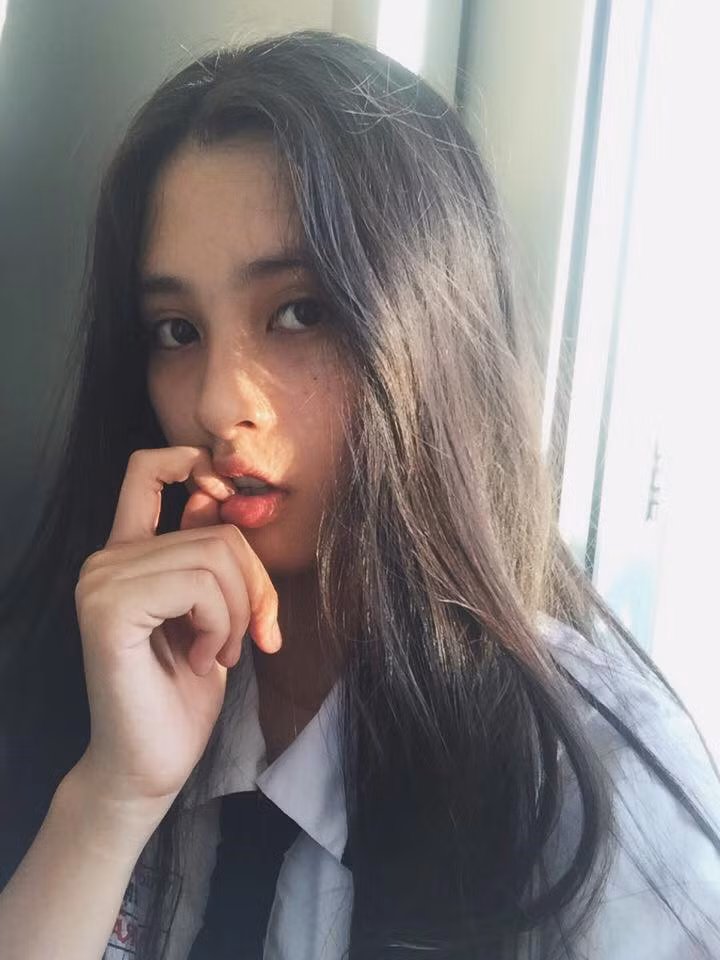 Chuyen it biet ve than the cua Hoa hau Viet Nam Tran Tieu Vy-Hinh-3