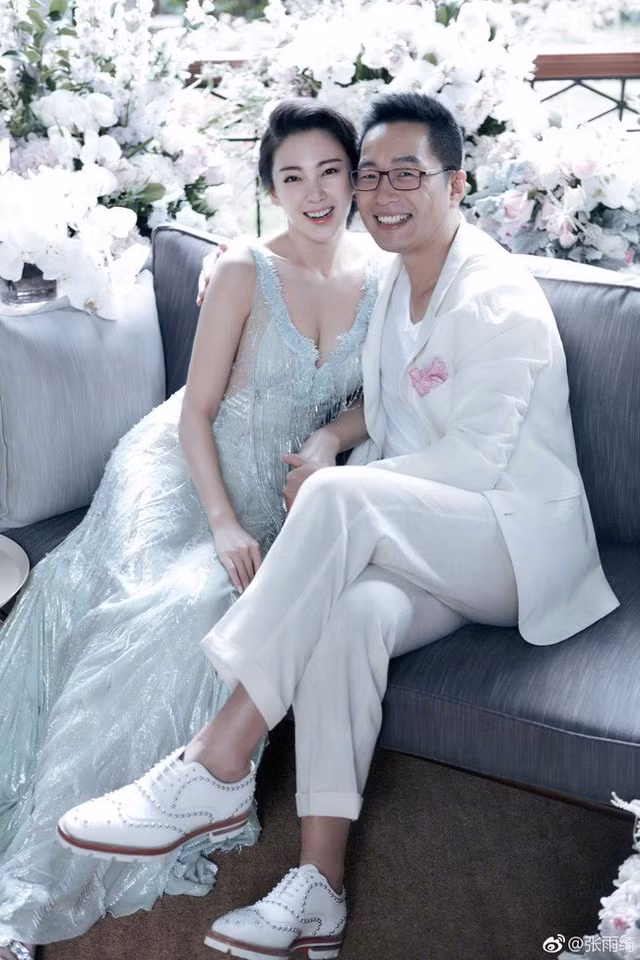 Lo ly do Truong Vu Ky dung dao dam chong, quyet ly hon?