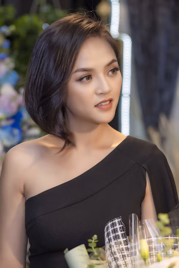 Sau cuộc hôn nhân tan vỡ, Thu Quỳnh hiện đang là mẹ đơn thân, nuôi con trai nhỏ.