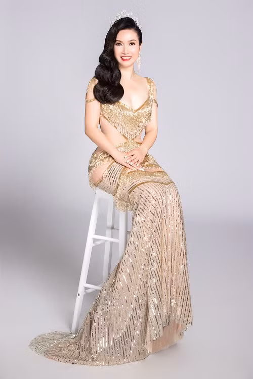 Dan Hoa hau Viet Nam sau nhieu nam dang quang van dep ngat ngay-Hinh-2