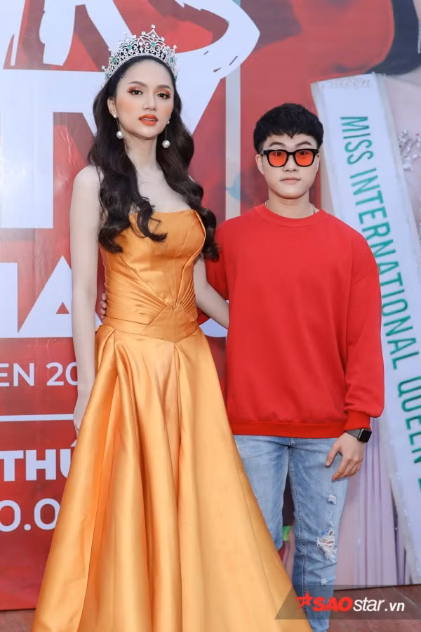 Lê Thiện Hiếu là người em thân thiết của Hương Giang Idol.