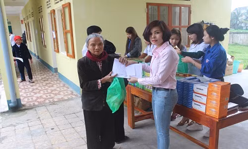Cong ty CP Duoc pham Quoc te Abipha ” Chung tay ket noi - Chia se yeu thuong”-Hinh-6