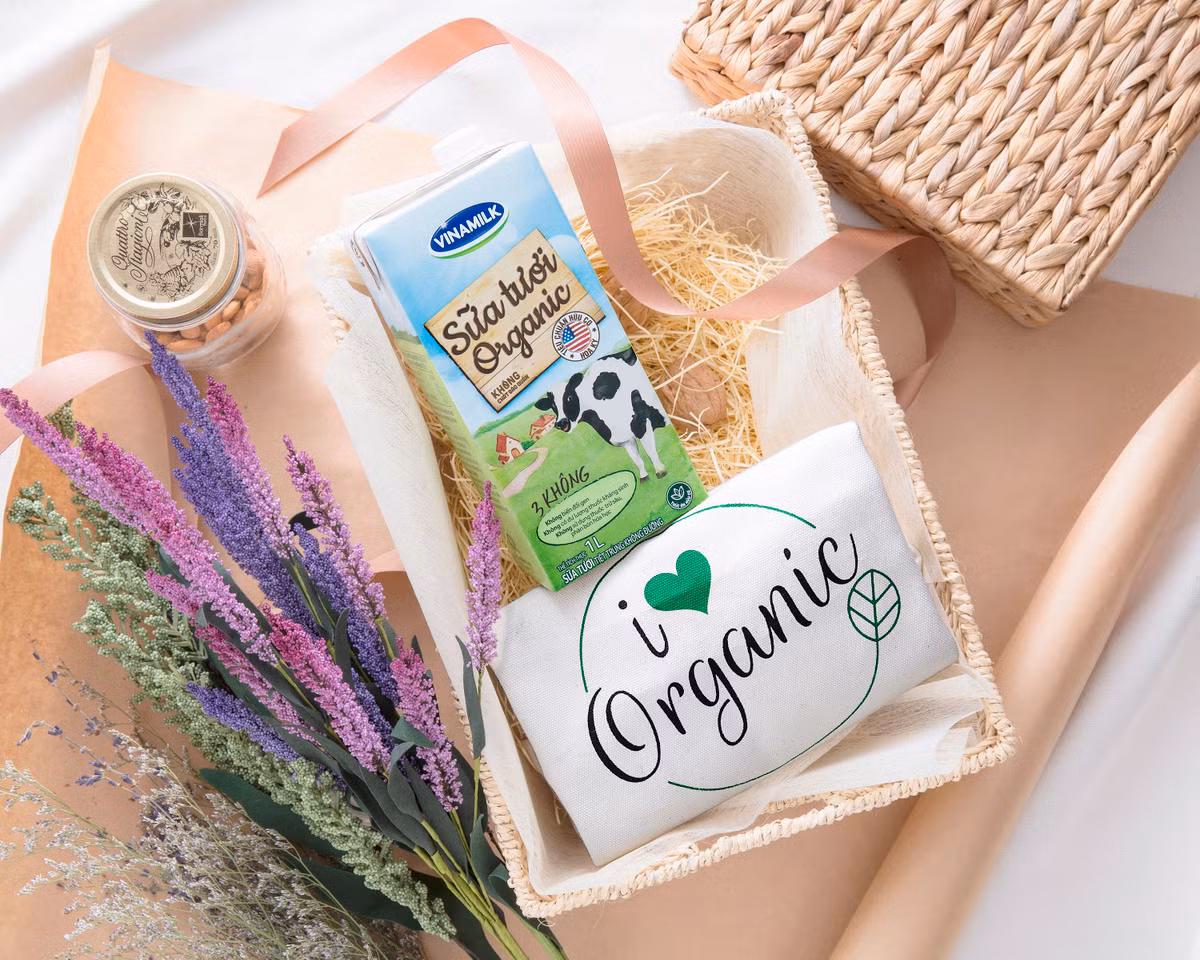Sữa tươi Vinamilk Organic – khởi nguyên cho cuộc sống thuần khiết.