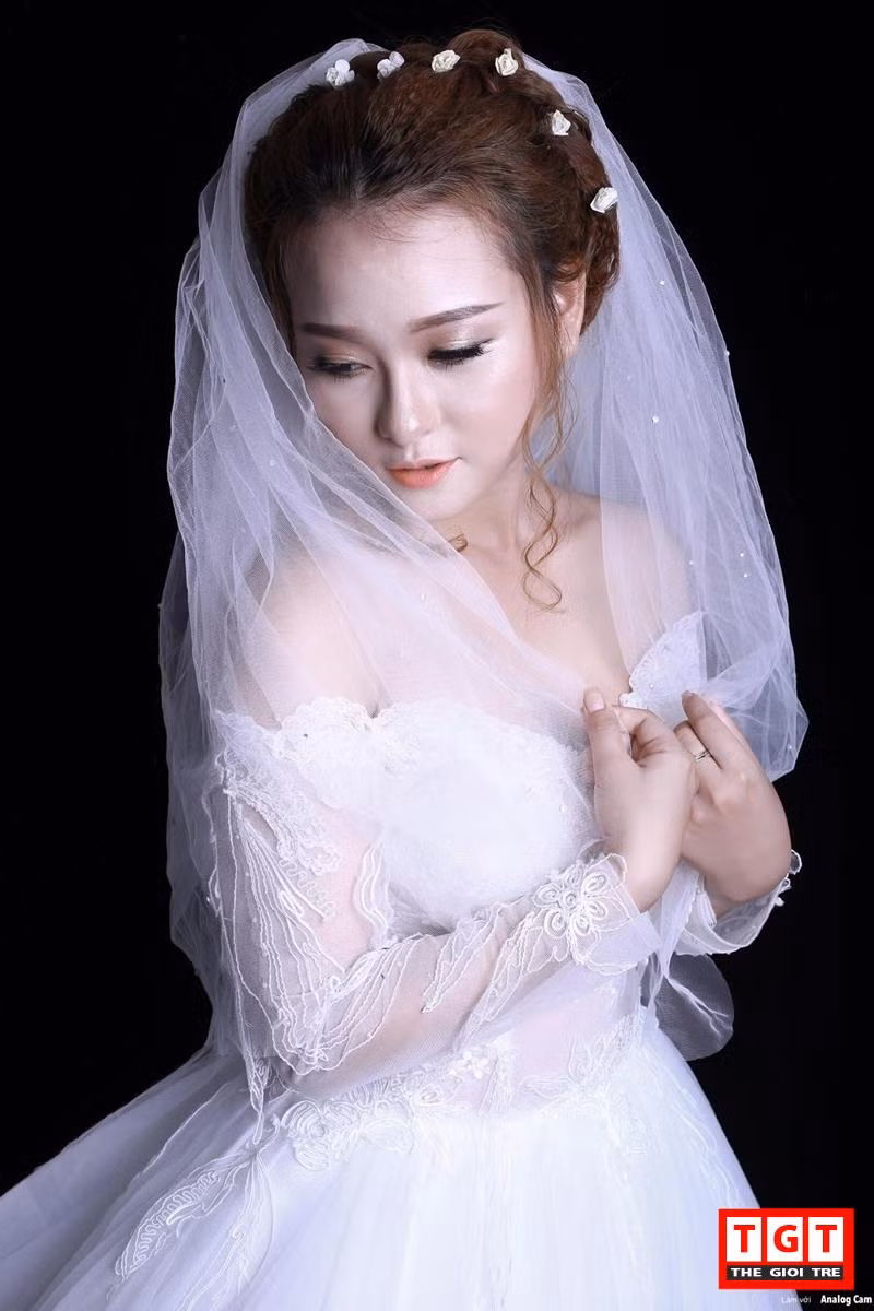 Quan điểm sống của cô nàng hot girl Đà Nẵng: “Hãy sống là chính mình, bình thường nhưng không tầm thường.” Chính vì thế, đến với Thử Làm Hot Teen, Tiên muốn thông qua chương trình, thử sức của bản thân.
