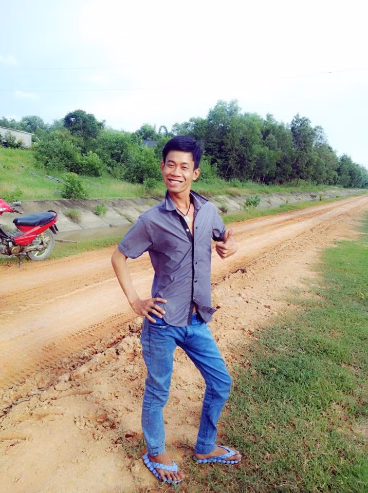 Tuy nhiên nhờ việc xuất hiện cùng thảm họa mạng Tùng Sơn, Thánh Sò bất ngờ được một số lượng nhất định dân mạng chú ý trở lại. Tuy nhiên khác với lần tung clip "Oh my Sò", nhận được nhiều bình luận tích cực, khen ngợi là có sự hài hước, sáng tạo... thì lần này Thánh Sò lại chỉ nhận được những lời chỉ trích, thậm chí là chửi mắng rất thậm tệ.