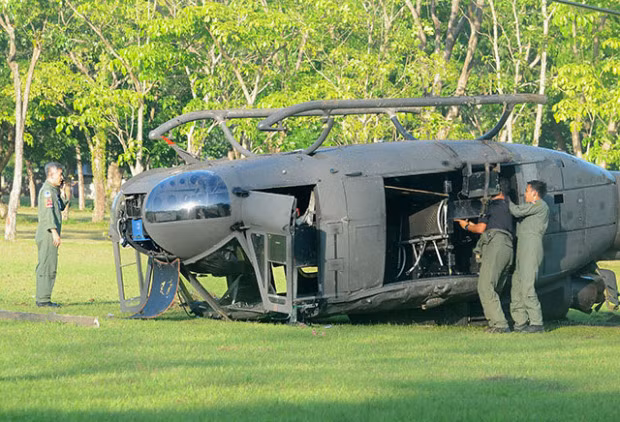 Ngay sau khi xảy ra vụ việc, toàn bộ các máy bay trực thăng UH-1D đã bị ngừng bay để kiểm tra kỹ thuật. Theo thông tin mới nhất từ hãng thông tấn PNA, các cuộc kiểm tra mới đây cho thấy 8/11 chiếc UH-1D Huey không có vấn đề gì, vẫn đảm bảo khả năng tác chiến. Tuy nhiên, nguyên nhân vụ tai nạn vẫn chưa được công bố. Nguồn ảnh: DWDD