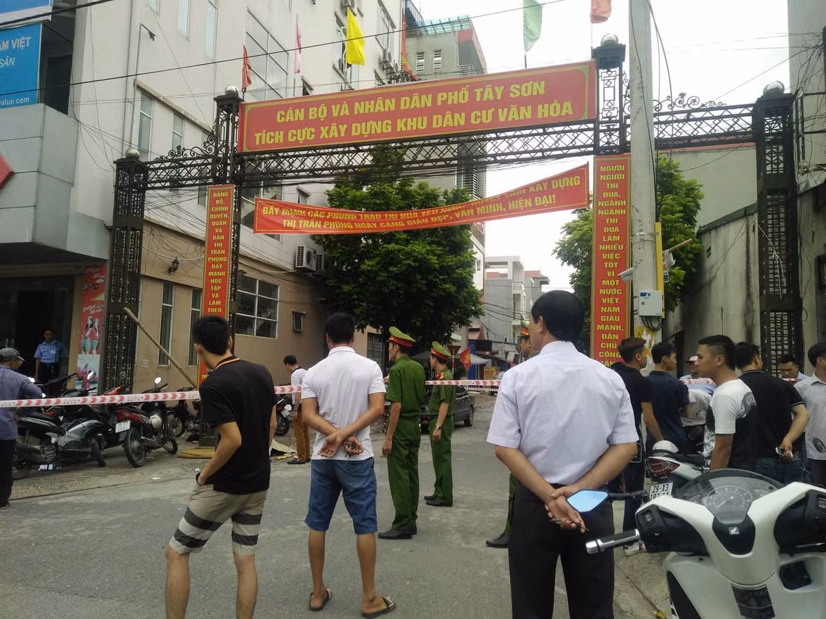 Nguoi dan ong nga thang tu vong o Ha Noi
