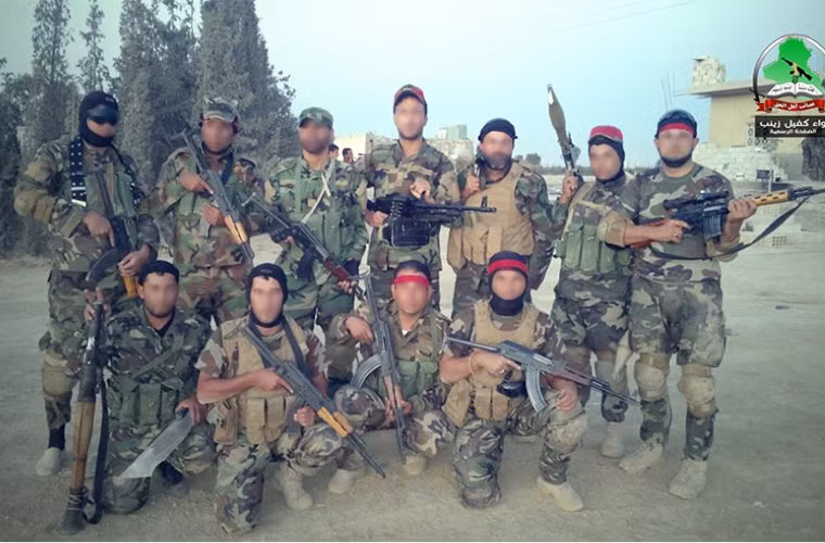 Lực lượng Asa'ib Ahl al-Haq (còn được gọi là mạng lưới Khazali) được thành lập ở Iraq năm 2006. Hiện có khoảng 3.000 người đang chiến đấu ở Syria gồm toàn bộ là các quân tình nguyện người Iraq theo dòng Shi'a.