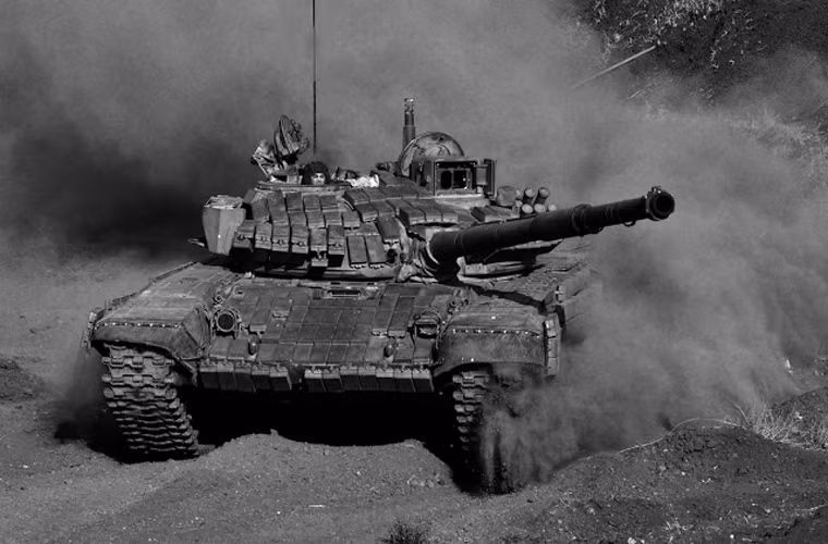 Xe tăng T-72AV TURMS-T. Nguồn ảnh: Oryx