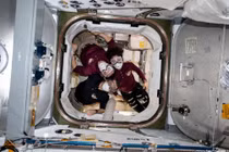 NASA hợp tác Google phát triển trợ lý y tế AI cho phi hành gia