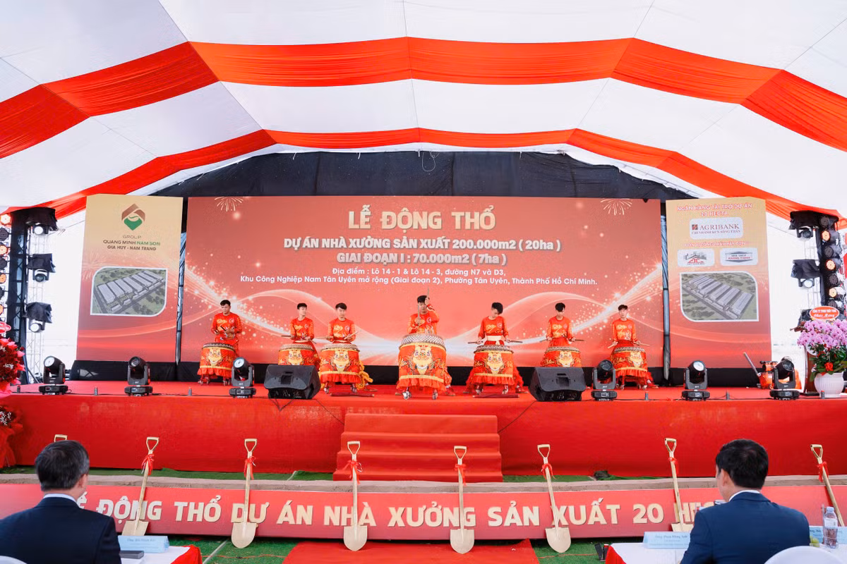 Toàn cảnh buổi lễ