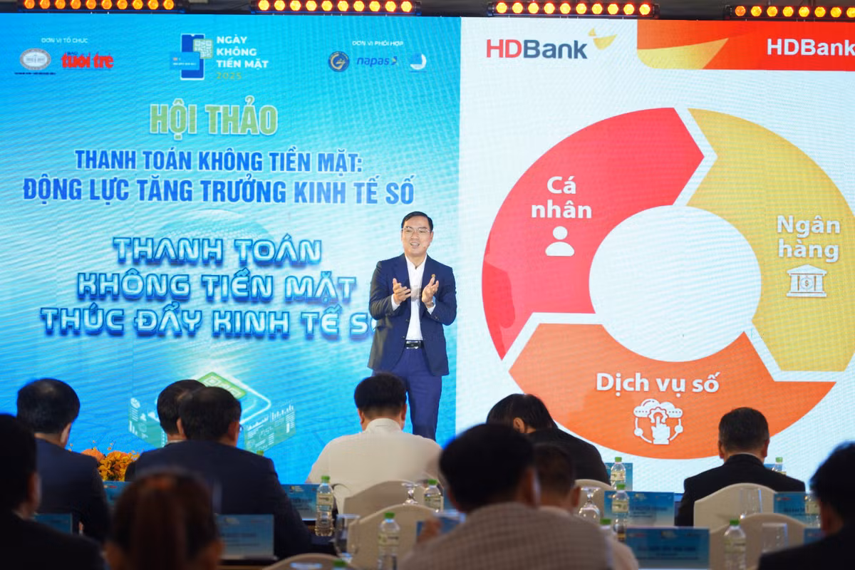 hdbank2.jpg