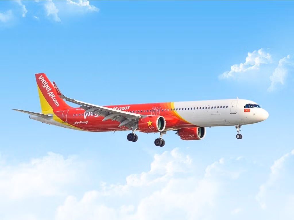 tau-bay-vietjet.jpg