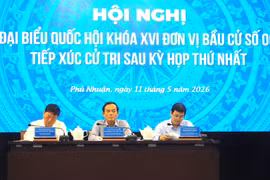 Bí thư Trần Lưu Quang phản hồi nhiều vấn đề dân sinh nóng với cử tri
