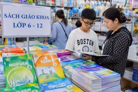 Đồng Nai nỗ lực đảm bảo nguồn cung sách giáo khoa trước năm học mới