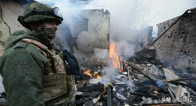 Hàng chục nghìn quân tinh nhuệ Nga tăng cường tới Donbass