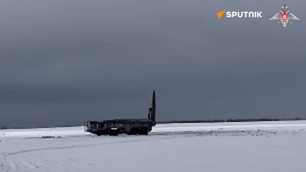 Chiến thuật “phóng bồi” tên lửa Iskander của Nga ở chiến trường Ukraine