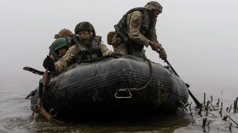 Không quân Nga tăng cường tấn công quân đổ bộ Ukraine tại Kherson