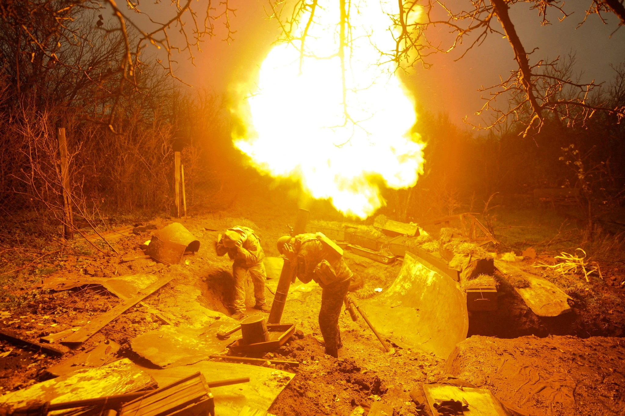 Mặt trận Nam Donetsk nóng rực, làng Bogatyr biến thành “cối xay thịt”