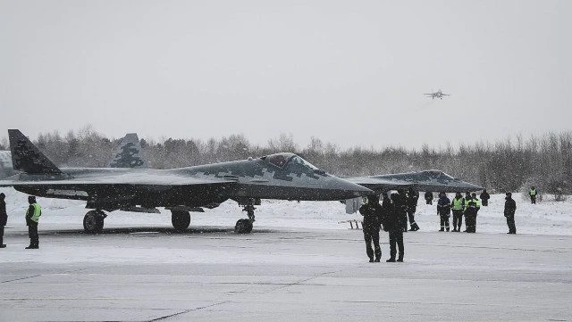 Tin vui với Nga là Su-57 tăng gấp đôi, tin buồn với Su-34 