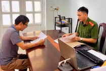 Bị xử phạt vì bình luận sai vụ án nhận hối lộ buôn gỗ lậu ở Thanh Hoá