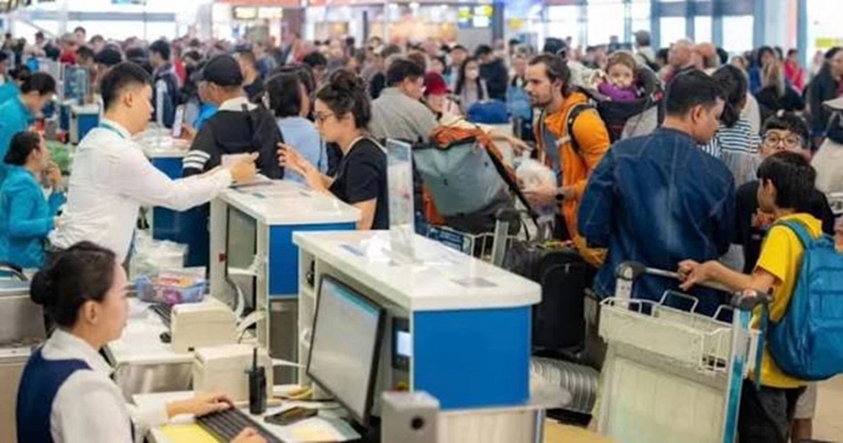 Cục Thuế: Gỡ tạm hoãn xuất cảnh do nợ thuế trong 3-5 phút