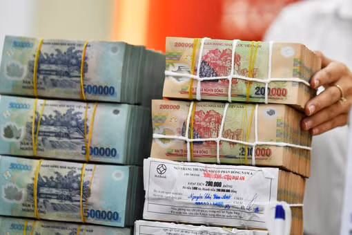 [VIDEO] Hong Leong Bank nâng lãi suất huy động lên 8,6% để thu hút tiền gửi ngoại