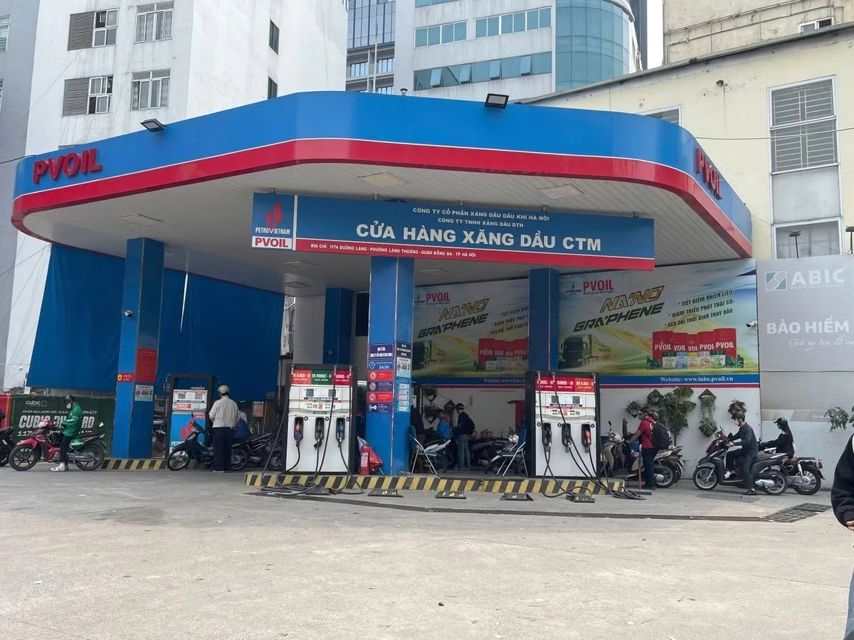 [VIDEO] PVOil Sài Gòn dừng bán xăng RON 95-III từ 15/5, chuyển sang E10