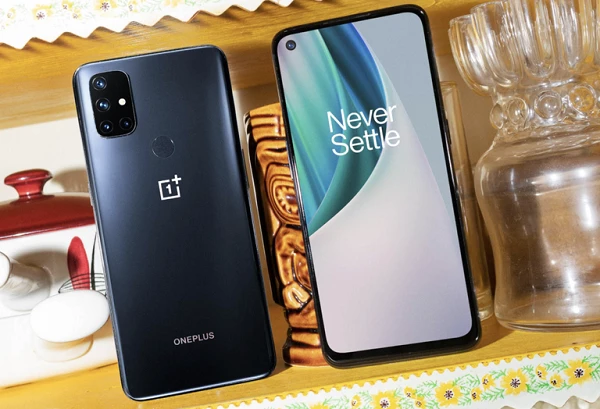 Samsung, Apple “bỏ qua” thị trường smartphone 5G giá rẻ