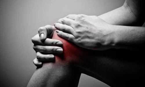 10 dấu hiệu bạn cần uống nước ngay lập tức